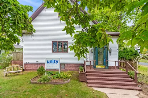 41 S Washington, Douglas, MI 49406