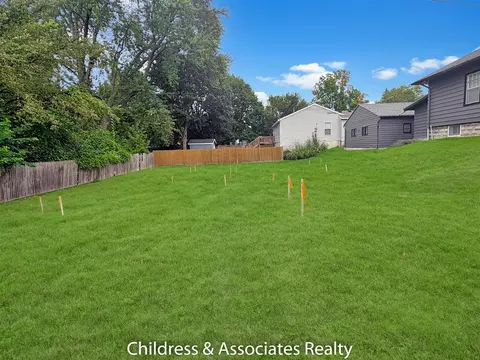 2036 Fuller, Grand Rapids, MI 49505