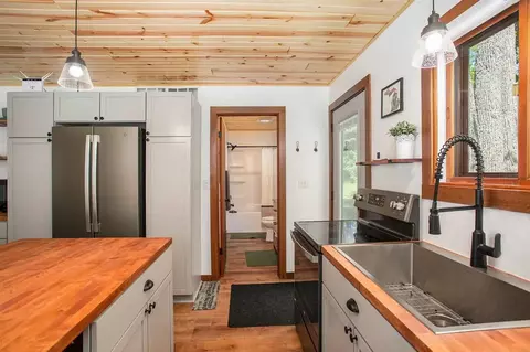Kitchen - 3607 E 56th, Idlewild, MI 49642 photo 2 of 4