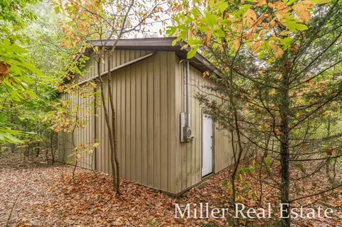 V/l Saddler, Plainwell, MI 49080 photo 7