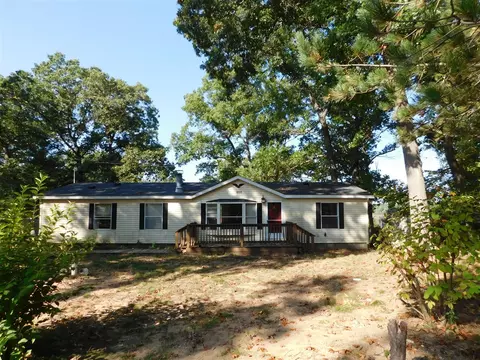 1806 48th, Fennville, MI 49408