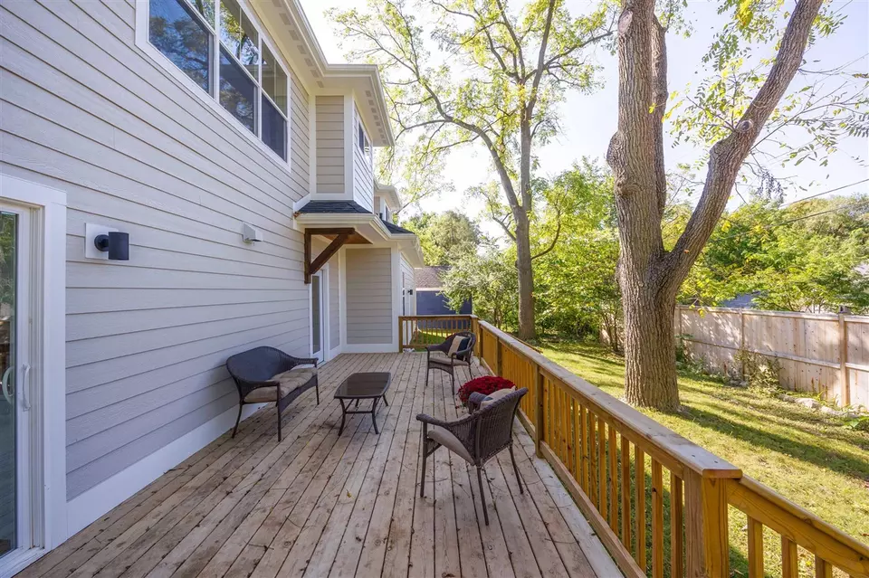 Exterior - 614 S 7th, Ann Arbor, MI 48103 photo 10 of 12