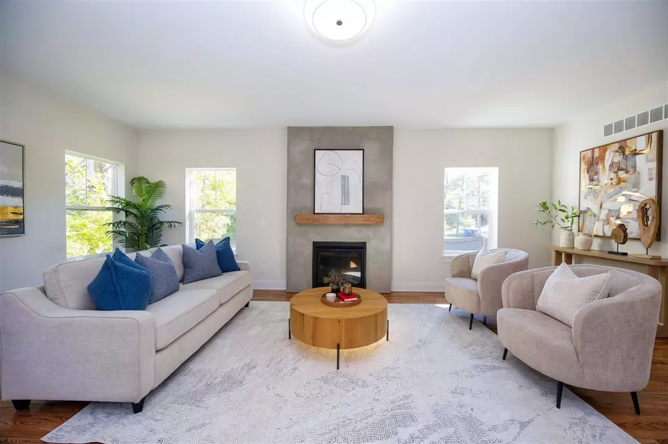 Living - 614 S 7th, Ann Arbor, MI 48103 photo 2 of 3