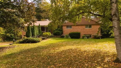 1365 Chalmers, Ann Arbor, MI 48104