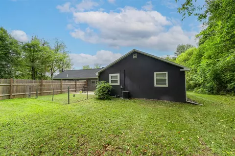 Exterior - 10150 N Riverview, Plainwell, MI 49080 photo 7 of 9