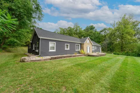 Exterior - 10150 N Riverview, Plainwell, MI 49080 photo 3 of 9