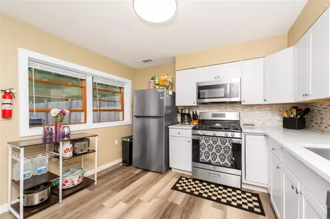 Kitchen - 10150 N Riverview, Plainwell, MI 49080 photo 7 of 7