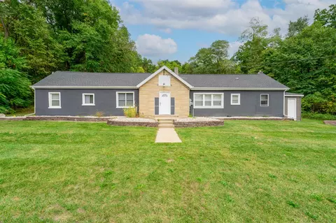 10150 N Riverview, Plainwell, MI 49080