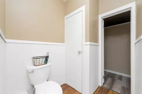 Entry Way - 10150 N Riverview, Plainwell, MI 49080 photo 1 of 1