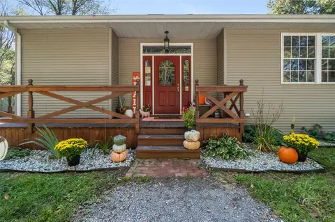 8955 Garfield, Parma, MI 49269
