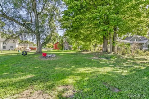 320 Division, Freeport, MI 49325 photo 26