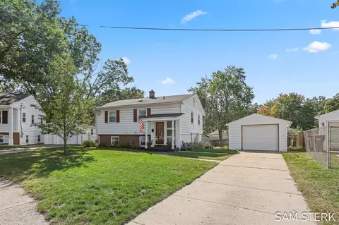 3817 Taft, Wyoming, MI 49519