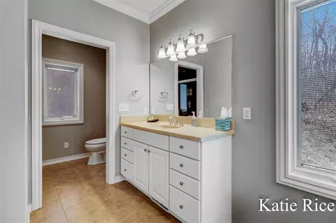 Bath - 5575 Beechmont, Whitehall, MI 49461 photo 2 of 6