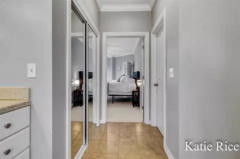 Entry Way - 5575 Beechmont, Whitehall, MI 49461 photo 5 of 8