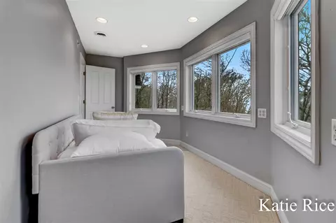 Bedroom - 5575 Beechmont, Whitehall, MI 49461 photo 7 of 8