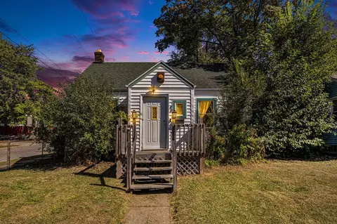46 N Anderson, Pontiac, MI 48342
