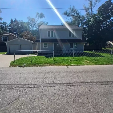 1301 Superior, Benton Harbor, MI 49022