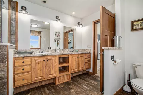 208 Booth, Bronson, MI 49028 photo 14