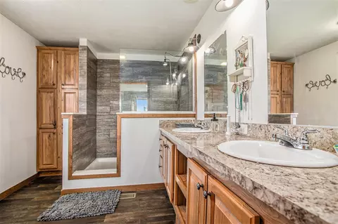 208 Booth, Bronson, MI 49028 photo 13