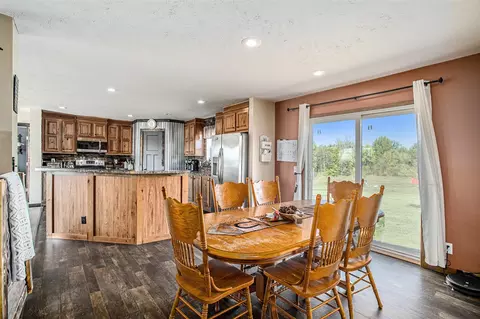 208 Booth, Bronson, MI 49028 photo 6