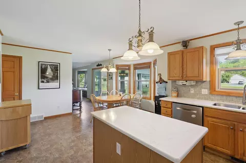1128 Cumberland, Temperance, MI 48182 photo 17