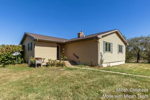 2249 N Canal, Eaton Rapids, MI 48827