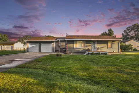 4454 Hall, Muskegon, MI 49442
