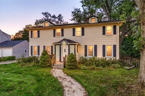 1312 Sunnyside, Kalamazoo, MI 49048