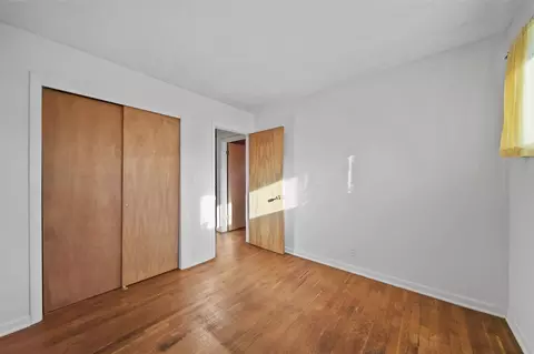 Bedroom - 318 Seneca, Jackson, MI 49202 photo 6 of 6