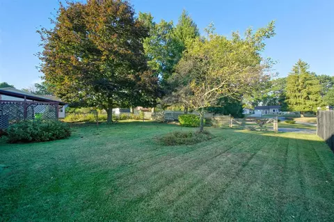 Exterior - 318 Seneca, Jackson, MI 49202 photo 3 of 12