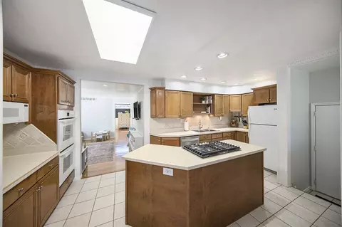 Kitchen - 6533 Bluebird, Jackson, MI 49201 photo 1 of 3