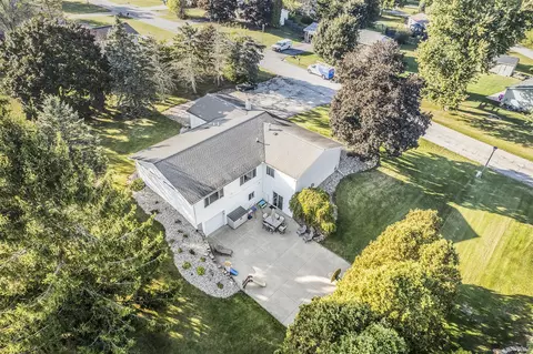 View/Area - 6533 Bluebird, Jackson, MI 49201 photo 2 of 3