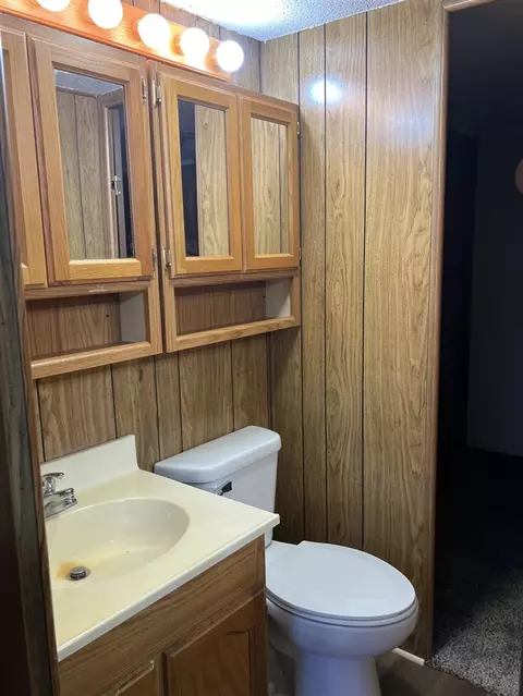 Bath - 4090 E Shr, Stanton, MI 48888 photo 1 of 2