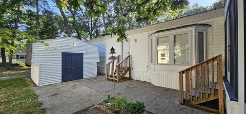 4927 Winesap, Muskegon, MI 49442