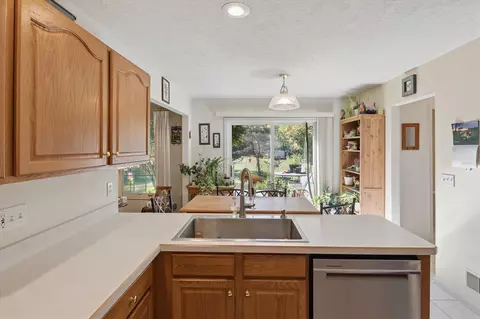 Kitchen - 507 Middleton, Buchanan, MI 49107 photo 5 of 5
