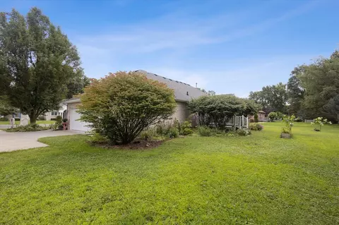 Exterior - 507 Middleton, Buchanan, MI 49107 photo 8 of 11