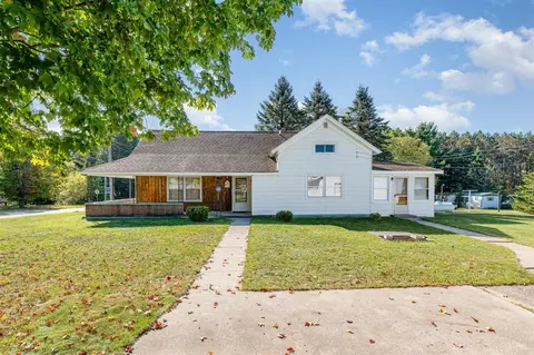 218 S Davis, Harrietta, MI 49638