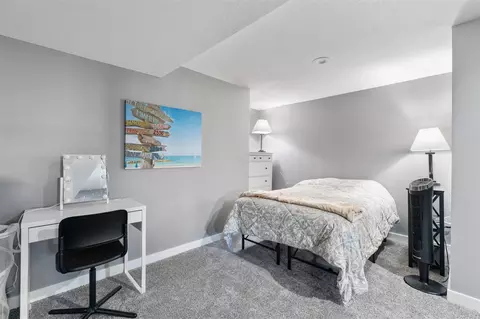 Bedroom - 1219 Breezy, Jackson, MI 49201 photo 10 of 10