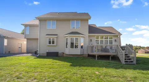 Exterior - 1219 Breezy, Jackson, MI 49201 photo 5 of 11