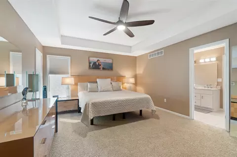 Bedroom - 1219 Breezy, Jackson, MI 49201 photo 4 of 10
