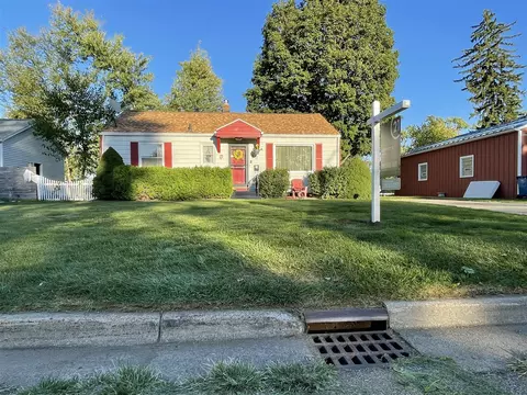 38 N 22nd, Battle Creek, MI 49015