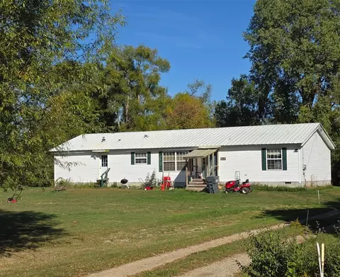 531 71st, South Haven, MI 49090