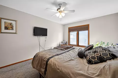 Bedroom - 9430 Rayna, Davison, MI 48423 photo 4 of 5