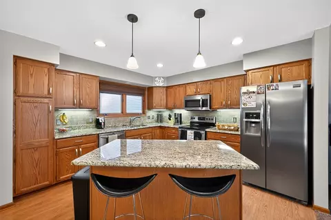 Kitchen - 9430 Rayna, Davison, MI 48423 photo 4 of 7