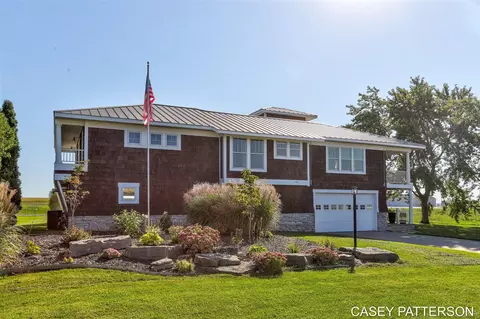 2520 Air Park, Zeeland, MI 49464