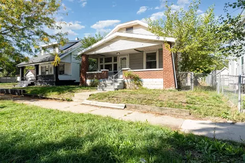 907 Humbolt, Grand Rapids, MI 49507