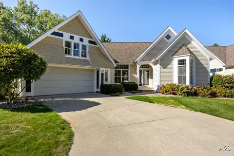 342 Cottage, Holland, MI 49424