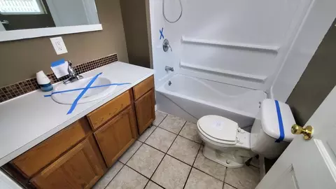 Bath - 2137 E Oak, Newaygo, MI 49337 photo 1 of 1