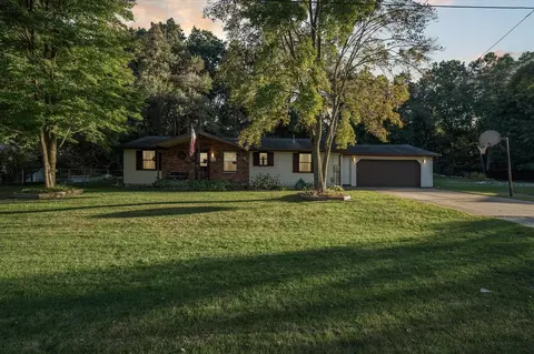 138 Knoll, Battle Creek, MI 49017