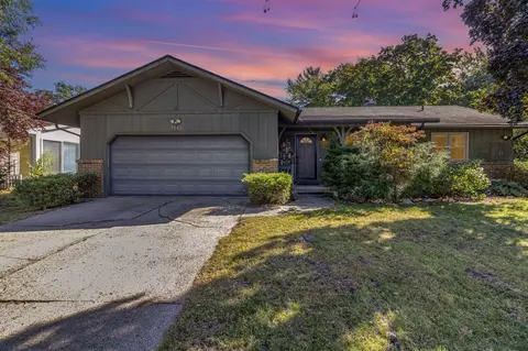 5582 Greenboro, Kentwood, MI 49508